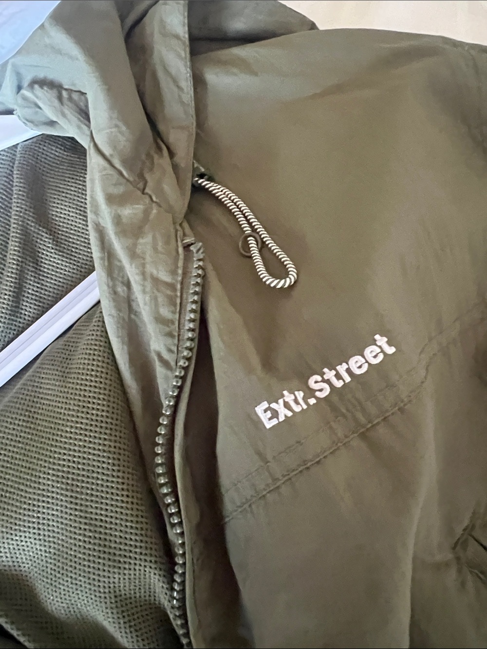 Bershka Olive Hooded Track Jacket with White Stripe Detail - Picture 4 of 5